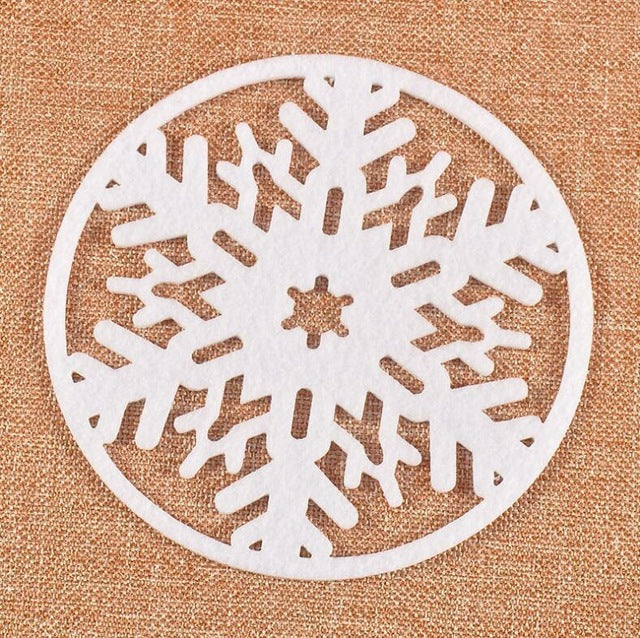 2Pcs 10cm Snowflake Shape Felt Round Dining Pad Christmas Party DIY Kitchen Decor Home Heat Insulation Xmas Mat Decoration 62298